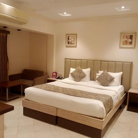 Meritas Crystal Resort Лонавла Екстер'єр фото